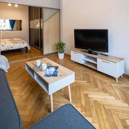 Apartment Justi Old Town Studencka Krakow