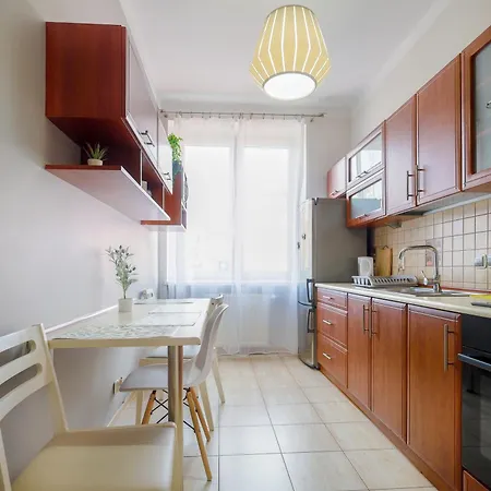Spacious 3rooms Old Town *